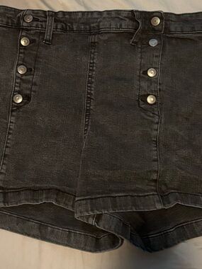 No Boundaries High Waist Button-Front Denim Shorts in Black